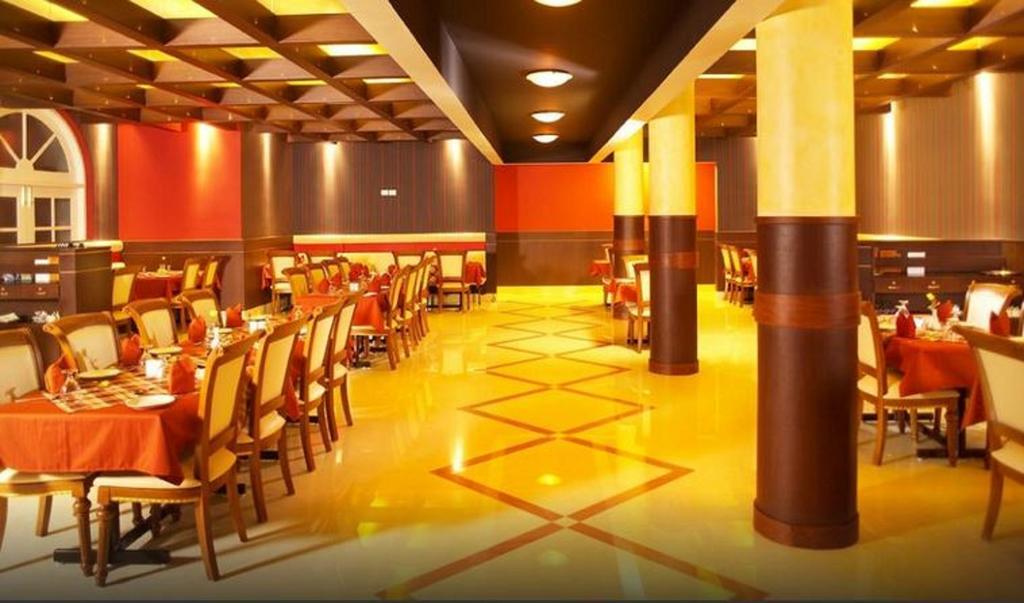 Hotel Luciya Palace Thrissur Eksteriør bilde