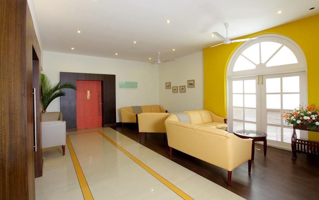 Hotel Luciya Palace Thrissur Eksteriør bilde